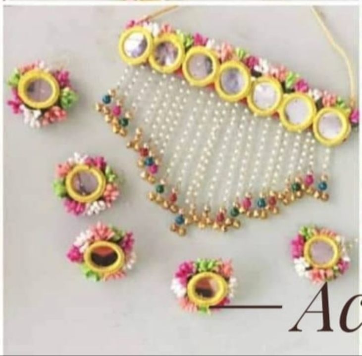 Post image I want 1 Pieces of Flower Jewellery Sets.
Below are some sample images of what I want.
