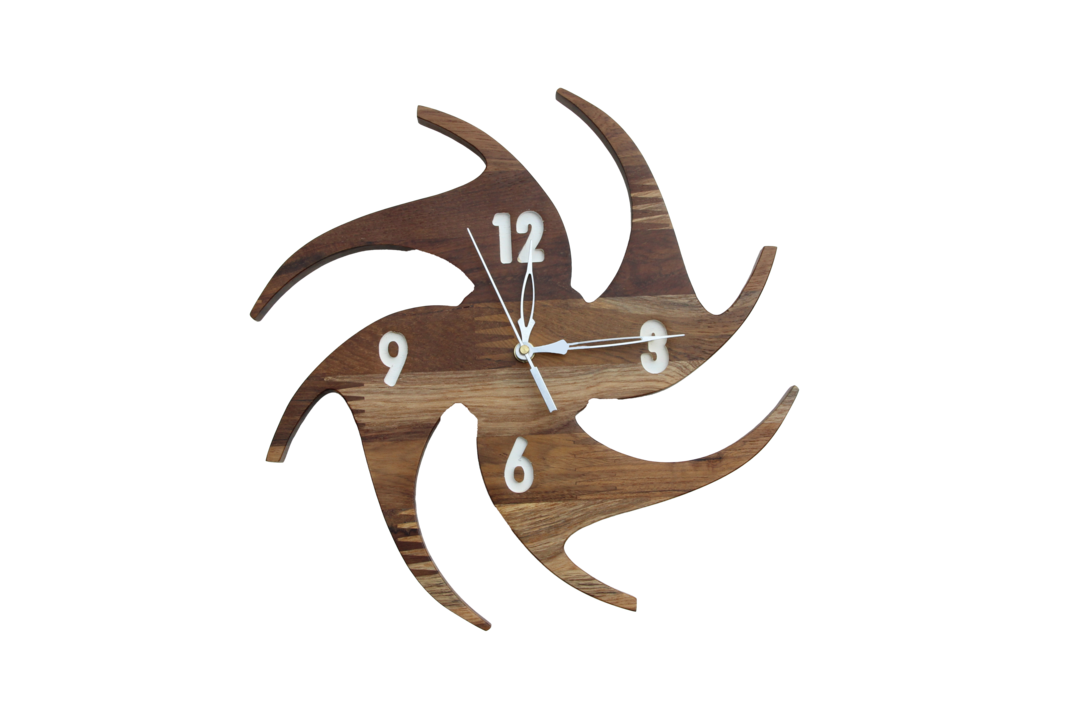 Wooden Wall Clock  uploaded by Black Fox Art & Craft  on 5/12/2021
