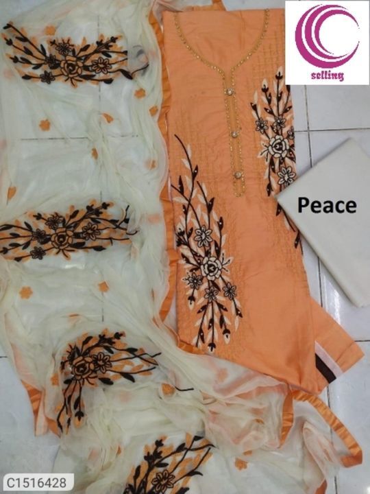 Product uploaded by Selling on 5/12/2021