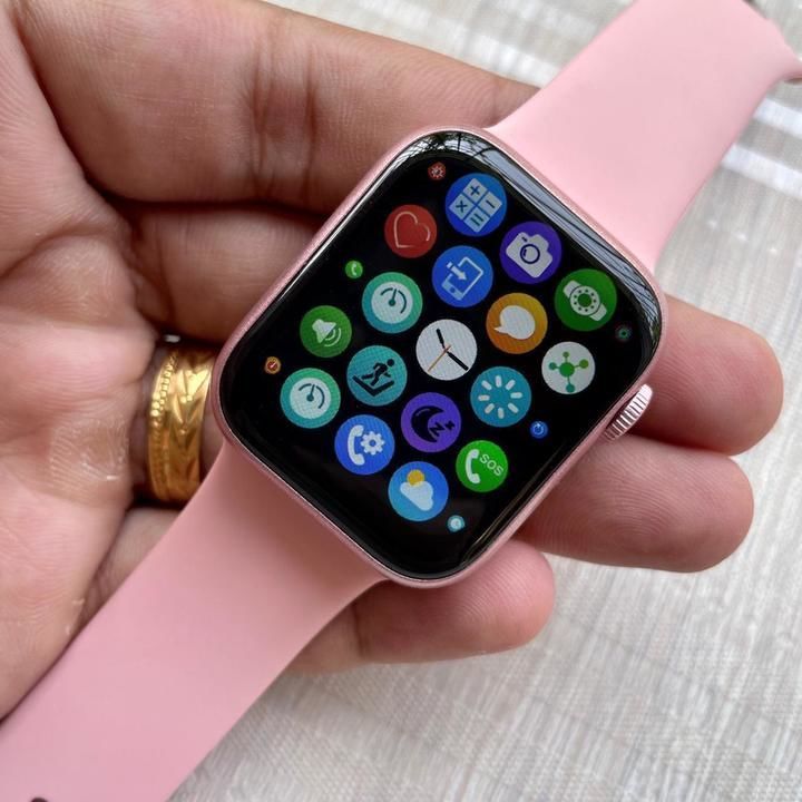 iWatch Series 6 40mm With Scrolling uploaded by Maruti mens wear on 5/12/2021