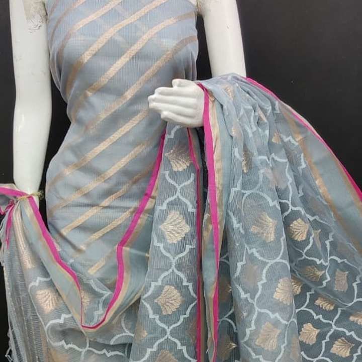 * _Pure Zari Kota  Weaving Handloom Dress/Suits*

*Dupatta & Kurta Only*

 uploaded by Kota Doriya on 5/13/2021