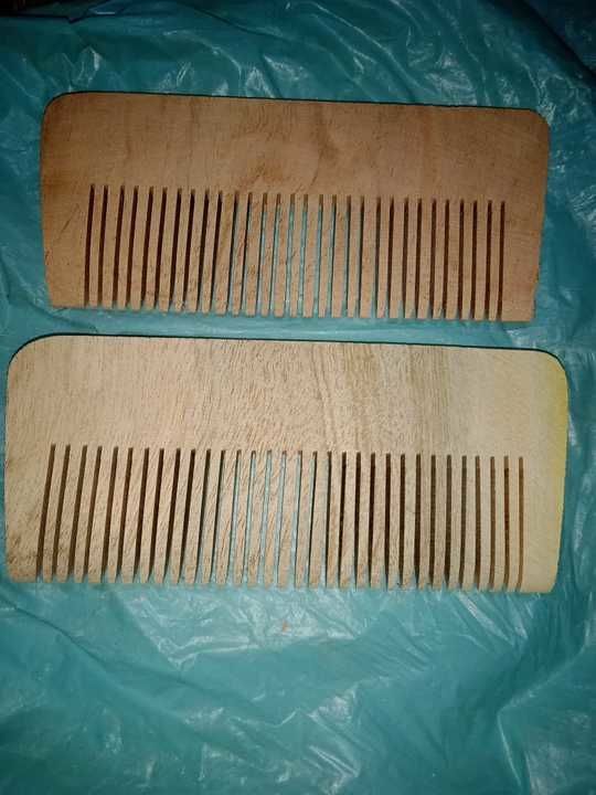 Neem wood comb pocket comb-5inches uploaded by business on 5/14/2021