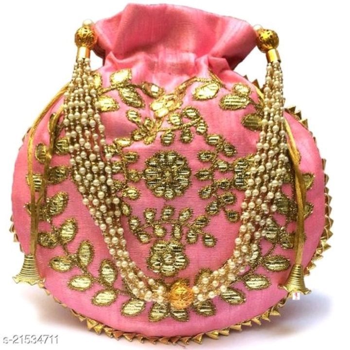 Women bag uploaded by S.b collection on 5/14/2021