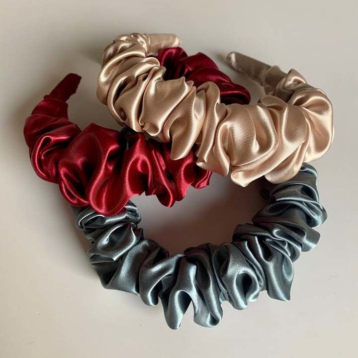 Scrunchies hairband uploaded by business on 5/16/2021