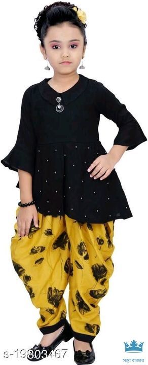 Dhoti & top set for girls uploaded by business on 5/17/2021
