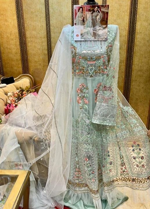 Post image I want 1 Pieces of If any one have this Pakistan Concept suits plz do contact me i want to book .. .
Chat with me only if you offer COD.
Below is the sample image of what I want.