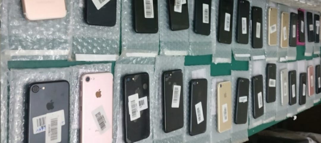 Iphone 7 32 gb uploaded by Mobile box(green india traders) on 5/18/2021