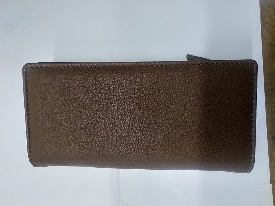 Ladies leather pouch uploaded by business on 8/5/2020