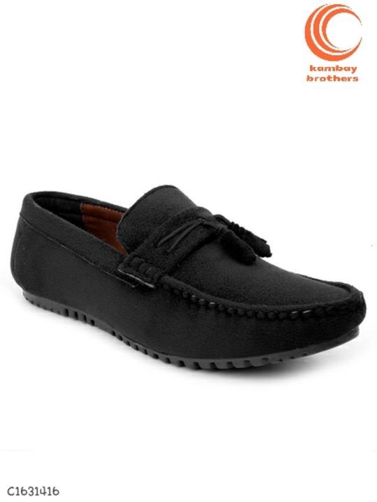 Mens trendy loafers  uploaded by business on 5/20/2021
