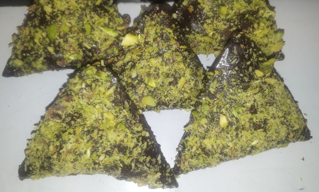 Chocosamosa pista  uploaded by Rajasthan sweets on 5/22/2021