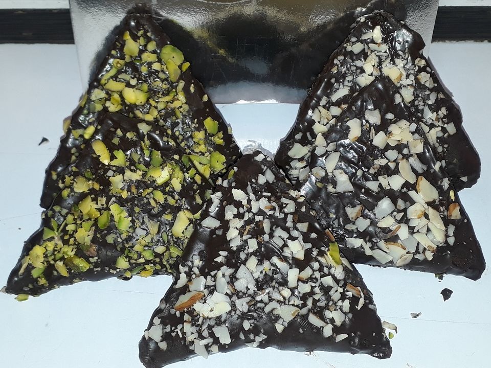 Chocosamosa (chocolate samosa) uploaded by Rajasthan sweets on 5/22/2021