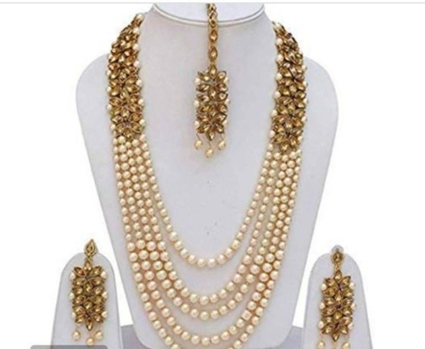 Jewellery set🥰 uploaded by Shetti's collection on 5/24/2021