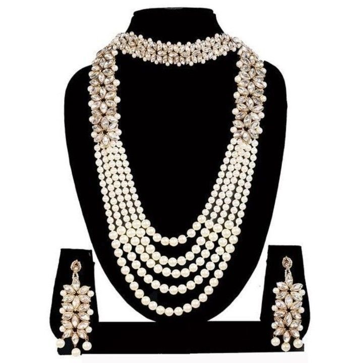 Jewellery set🥰 uploaded by Shetti's collection on 5/24/2021