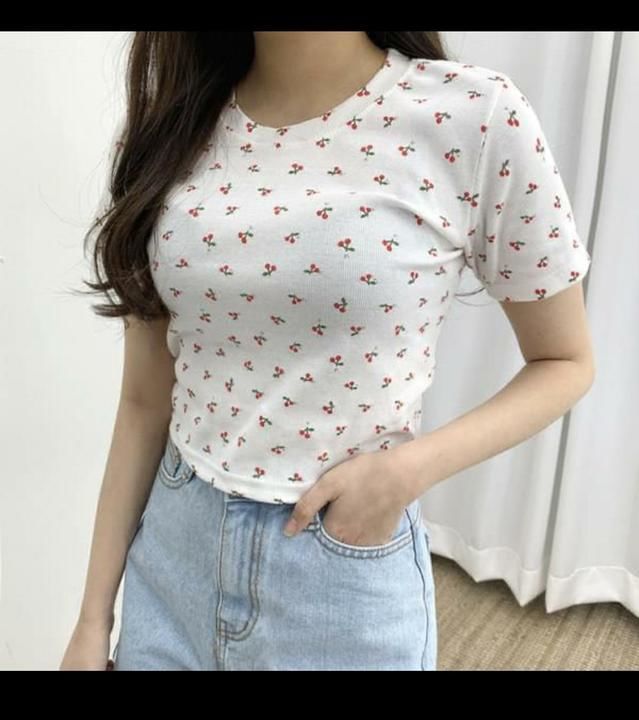 Crop top uploaded by business on 5/25/2021