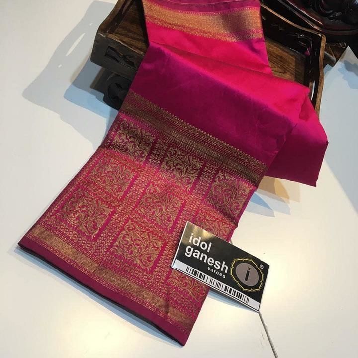 Elegant saree uploaded by Queen's collection on 5/25/2021