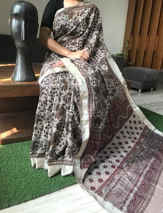 Linen saree  uploaded by Indiana Creations  on 5/25/2021