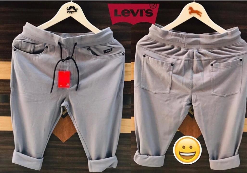 Track pants uploaded by Lavische Zone on 5/28/2021