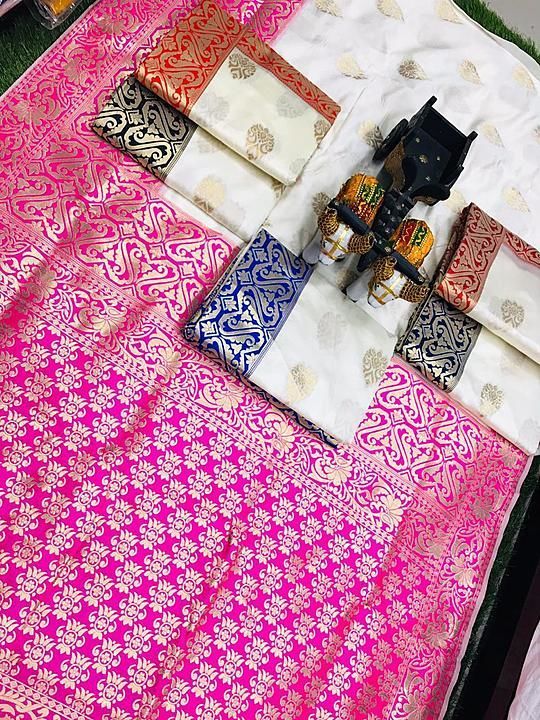 Post image *Gk trendz presets..*

Soft Banarasi silk weaving saree with all over zari weaves with  zari woven  pallu and  zari woven  blouse piece 

*Rate-849/- only*

Premium quality assured 
Ready stock available