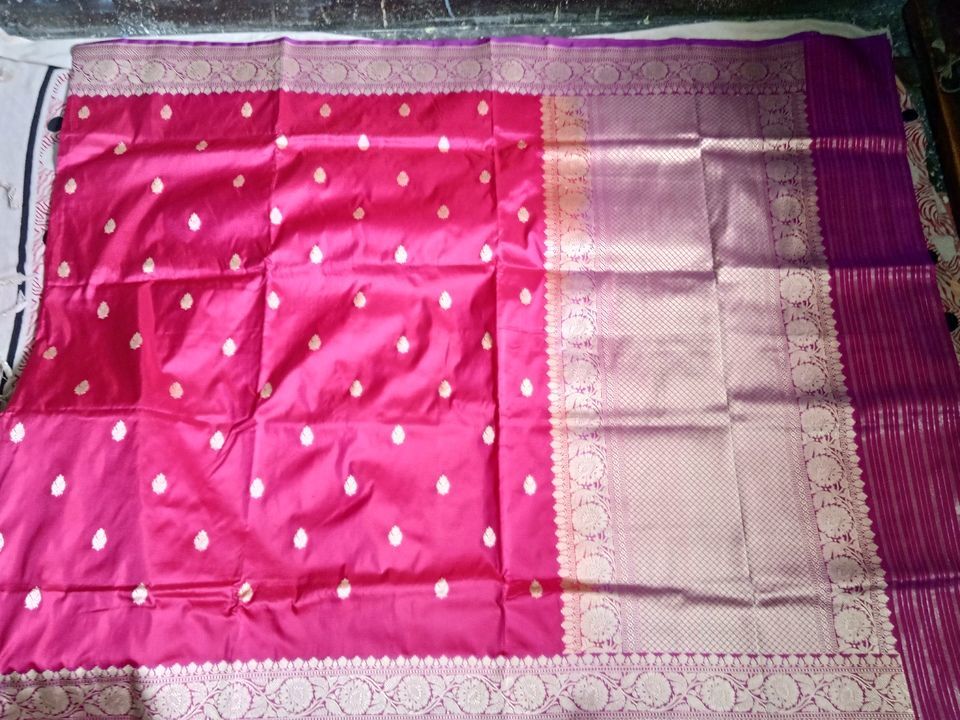 Pure silk saree handloom (stobery and red)  uploaded by business on 5/29/2021