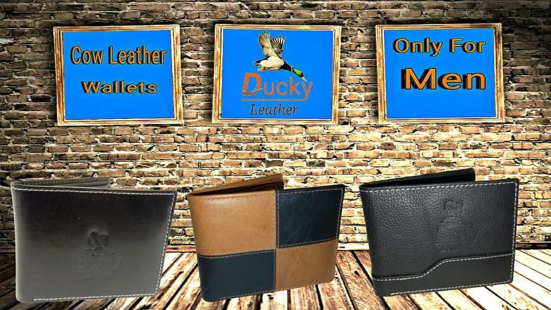 Leather Wallets uploaded by Murugan Traders india on 5/30/2021