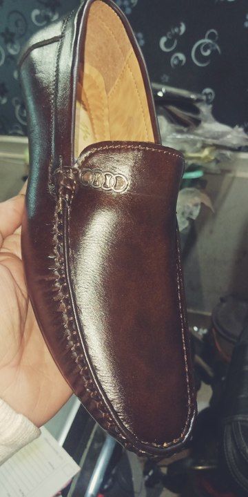 Lofars shoe uploaded by business on 5/30/2021
