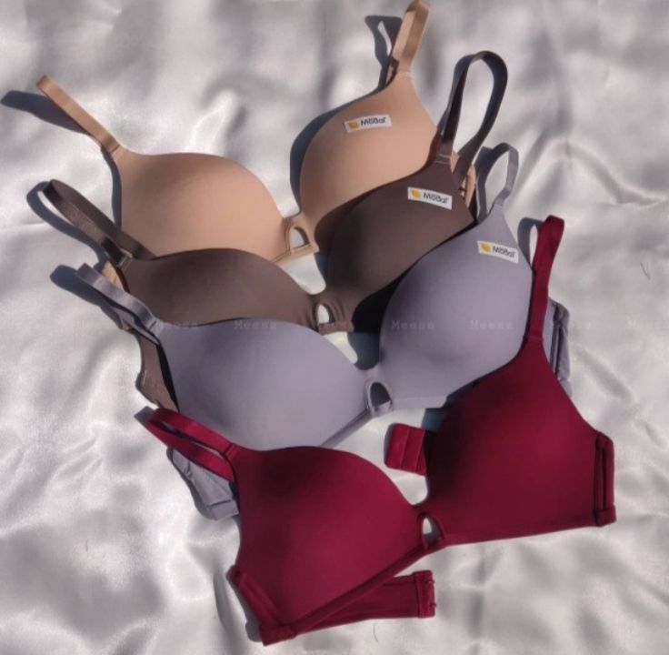 Post image I want 5 Pieces of I want 5 paded bras below 100₹
Same as in pics.
Chat with me only if you offer COD.
Below is the sample image of what I want.