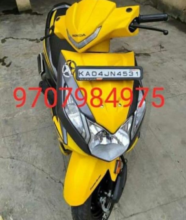 Post image Scooty for sale 17000 honda dio