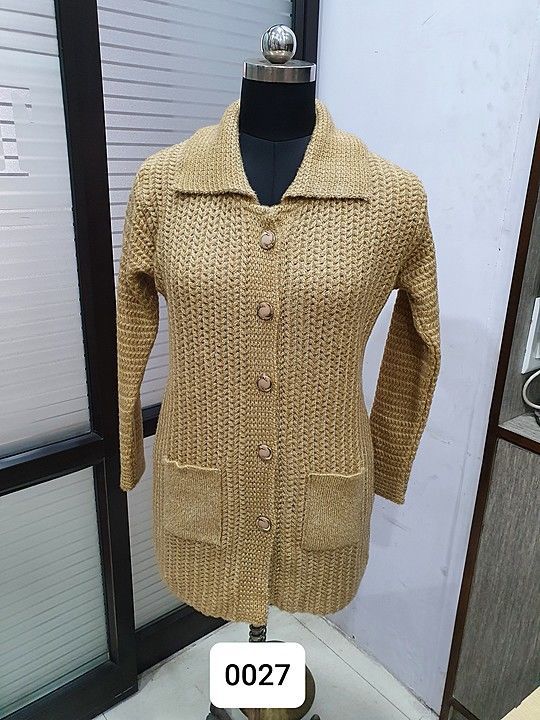 Ladies long coat uploaded by business on 8/8/2020