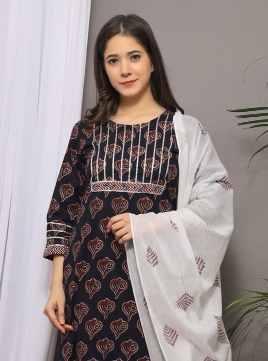 Latest Beautiful Cotton Printed kurti with Heavy Gota work on Neck and Sleeves, Cotton Pant with bo uploaded by Glam Fashion_Hub  on 5/31/2021