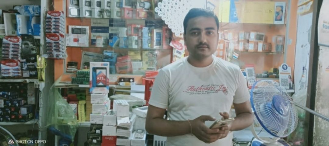 Baba mathura puri mobile shop
