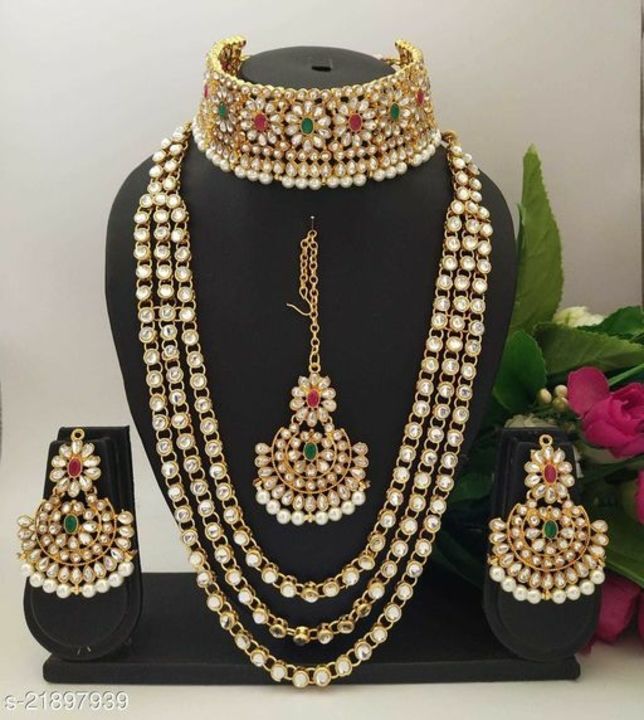 Bridal kundan jewellery set for women uploaded by business on 6/2/2021
