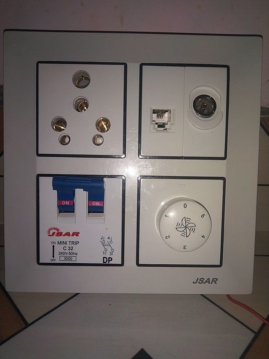 6 pin scoket uploaded by JSAR Electrical  on 8/9/2020