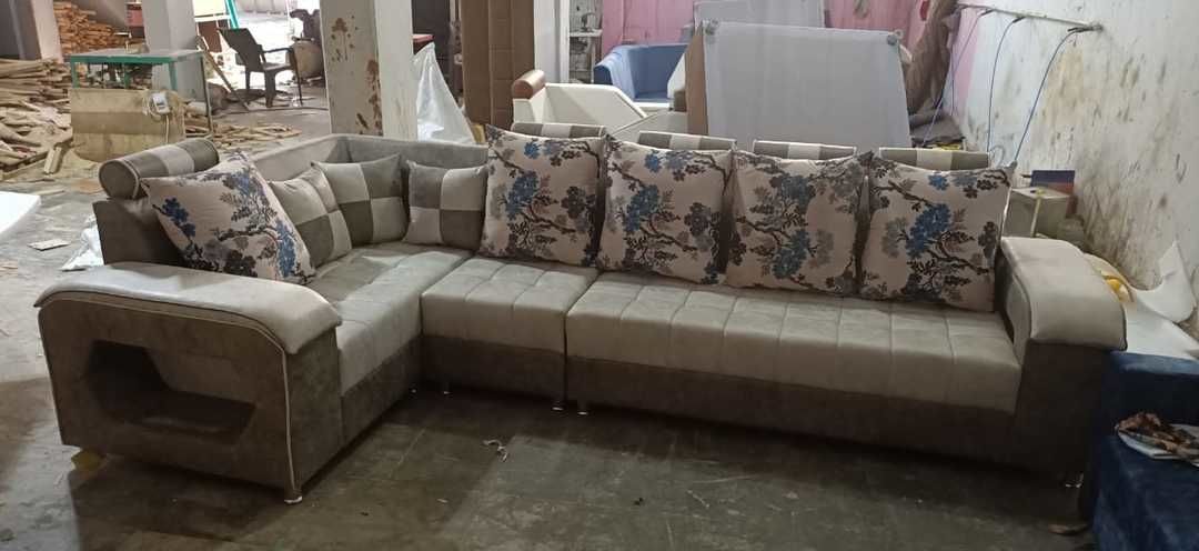 C hendell sofa set uploaded by RENWELLS MATTRESS  on 6/3/2021