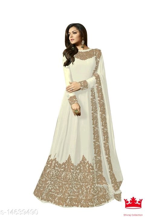 Fashionable women Long gown uploaded by business on 6/5/2021