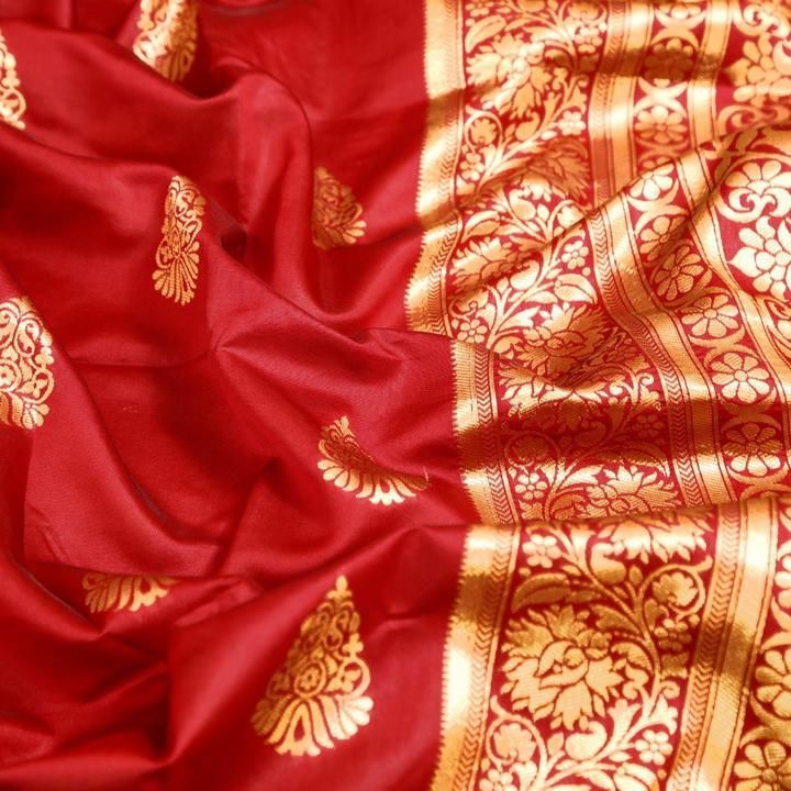  *BEAUTIFUL SOFT AND SILKY LITCHI SILK SAREE WITH HEAVY RICH PALLU WITH HEAVY JAQQARD BLOUSE  uploaded by All products men,women,children  on 6/5/2021