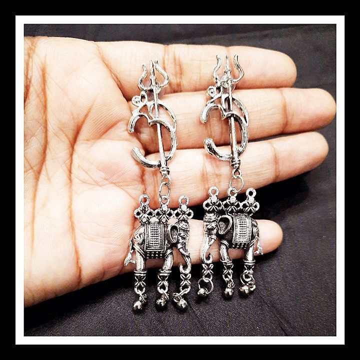 Elephant hanging earring uploaded by business on 8/10/2020