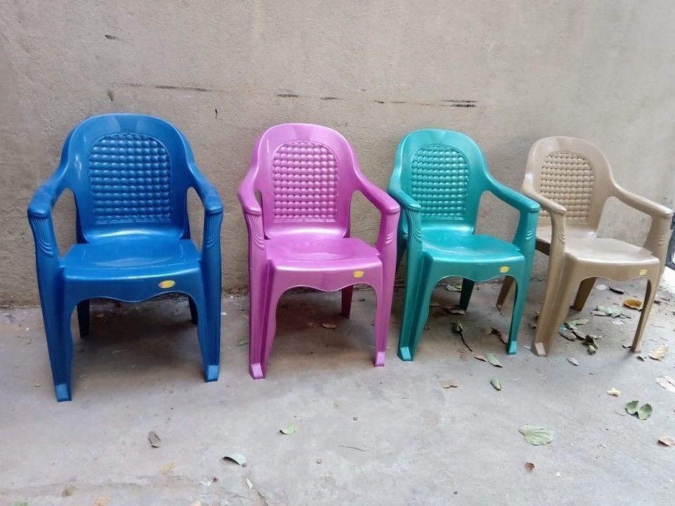 Plastic chairs  uploaded by Bangalore Industries  on 6/6/2021