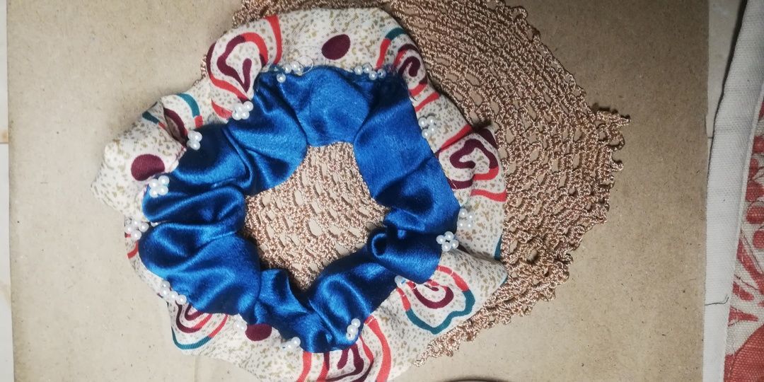 Blue satin border scrunchie  uploaded by business on 6/6/2021