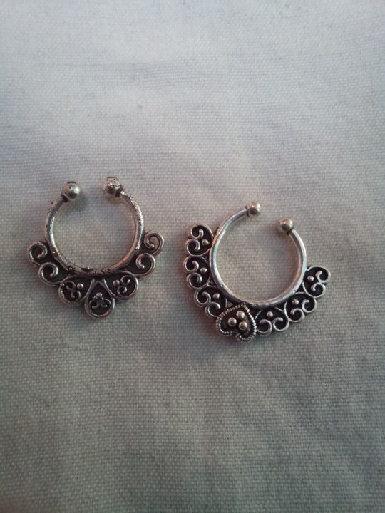False nose rings buy 2 get 1 free uploaded by business on 6/7/2021