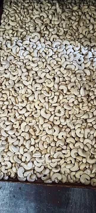 Product image with price: Rs. 500, ID: cashew-nuts-331c208d
