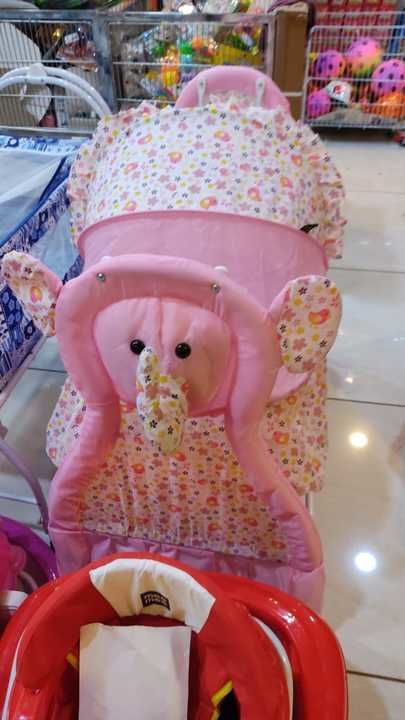 Post image I want 1 KGs of I want New born baby cradle.
Chat with me only if you offer COD.
Below are some sample images of what I want.