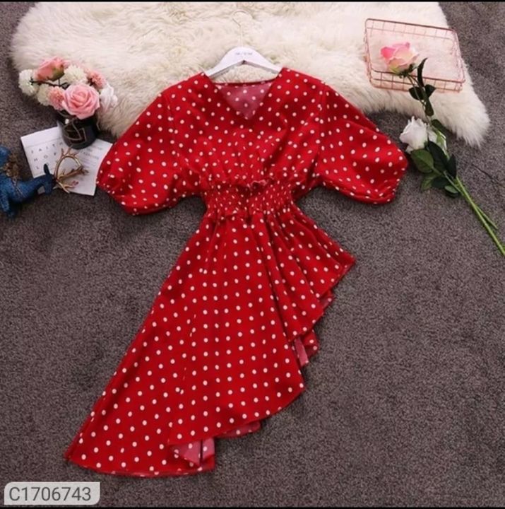 *Catalog Name:* Women's Crepe Polka Dot Short Dresses
 uploaded by business on 6/8/2021