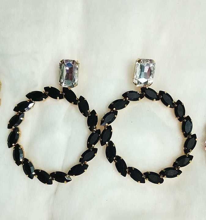 Black and white crystal diamond stud earrings uploaded by Immitation jewellery on 8/11/2020