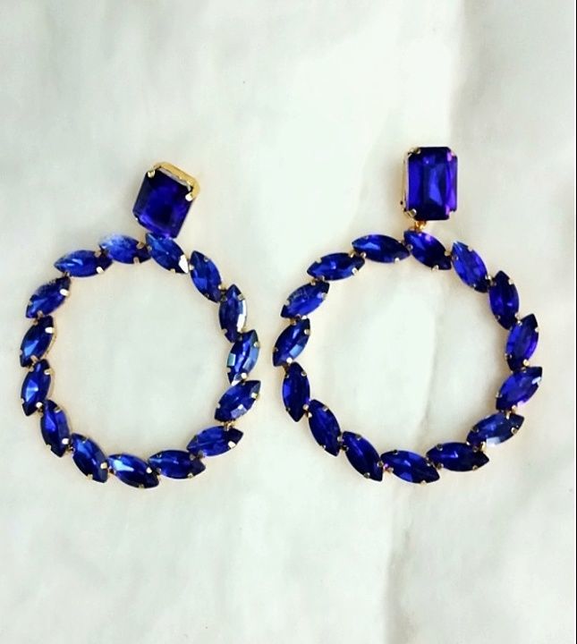Blue crystal diamond stud earrings uploaded by business on 8/11/2020