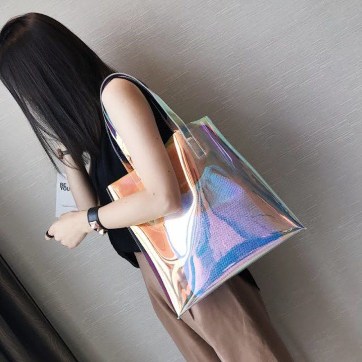 Shoulder bag uploaded by Classic collection on 6/9/2021