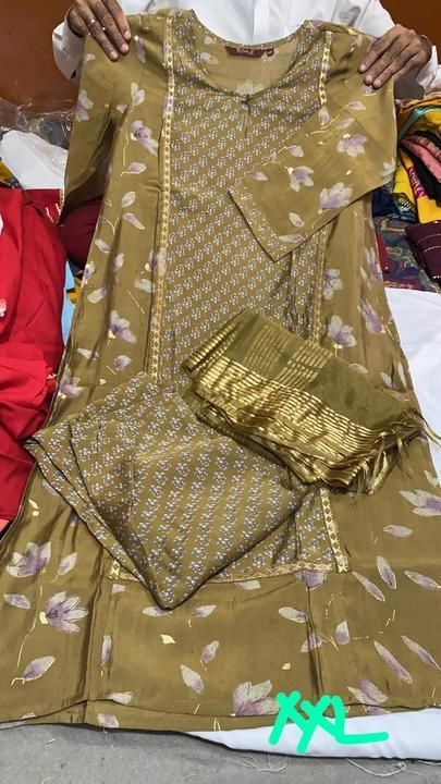 Kurti with pant with dupatta uploaded by Vaikuntha Creations on 6/9/2021