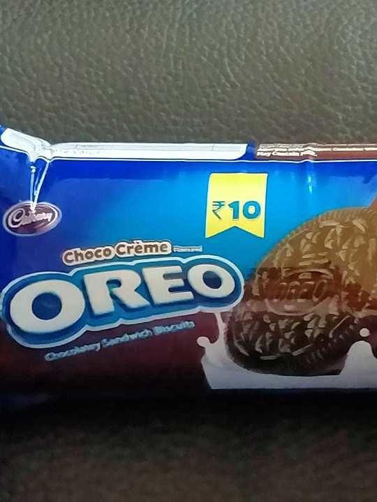 Oreo biscuit uploaded by Shweta trading co. on 8/12/2020
