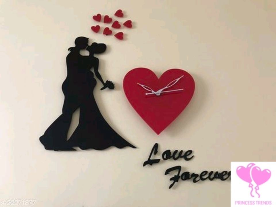 Post image Stylish Gracefully Wall Clock 
Free Delivery 
Cod available 
What's app  8500059840