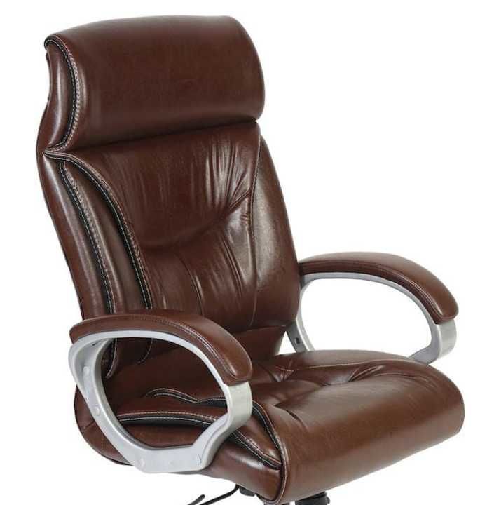 Heighted boss chair  uploaded by business on 6/12/2021
