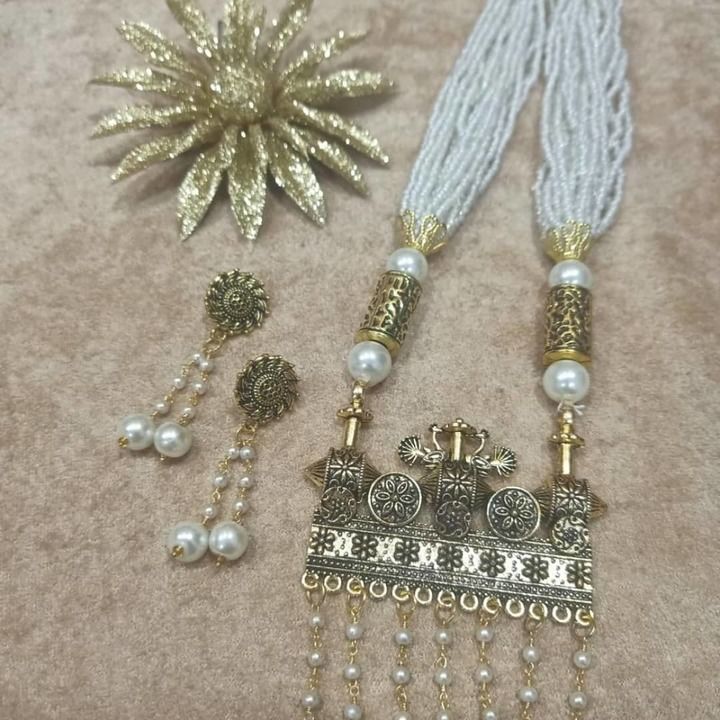 Fancy pearl necklace uploaded by Kshrija on 6/12/2021